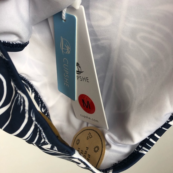 Cupshe Bikini - Picture 7 of 10